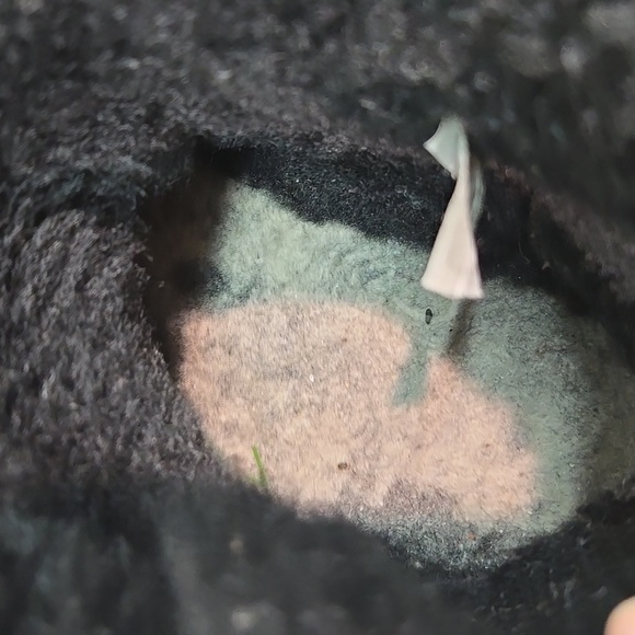 Ugg Australia Women's 3352 Button Black Suede Sheepskin Ankle Boots Shoes Sz 9 - Picture 8 of 11